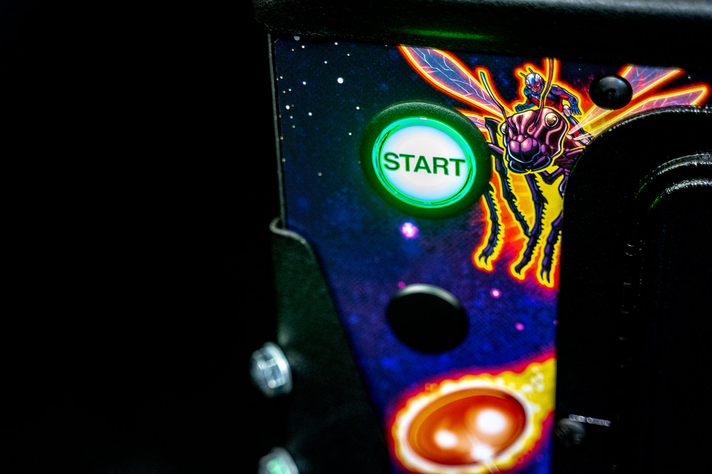 THE AVENGERS by Stern Pinball