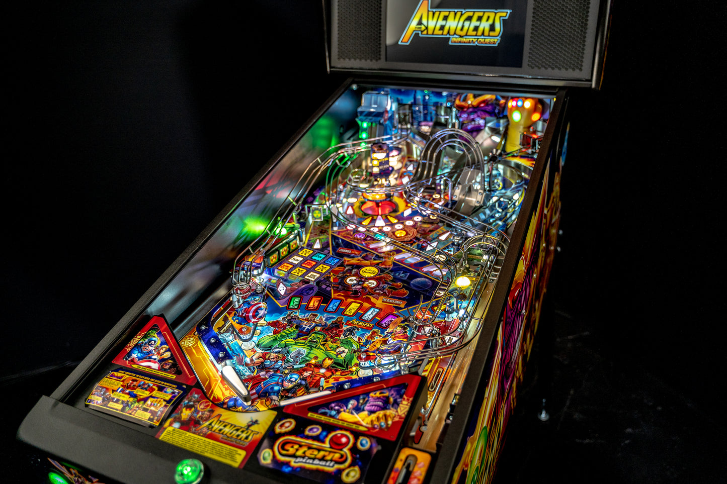 THE AVENGERS by Stern Pinball