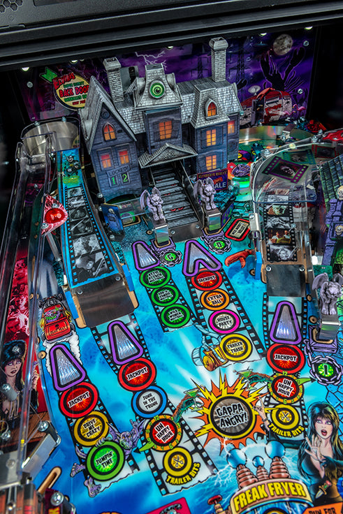 ELVIRA HOUSE OF HORRORS PREMIUM by Stern Pinball