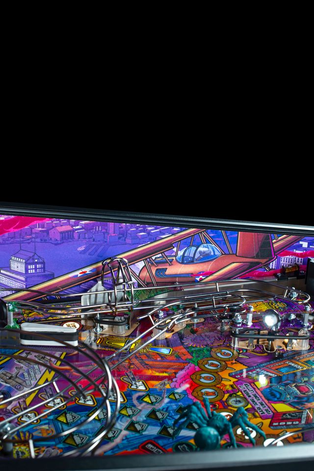 King Kong Art Blades – Mad Pinball