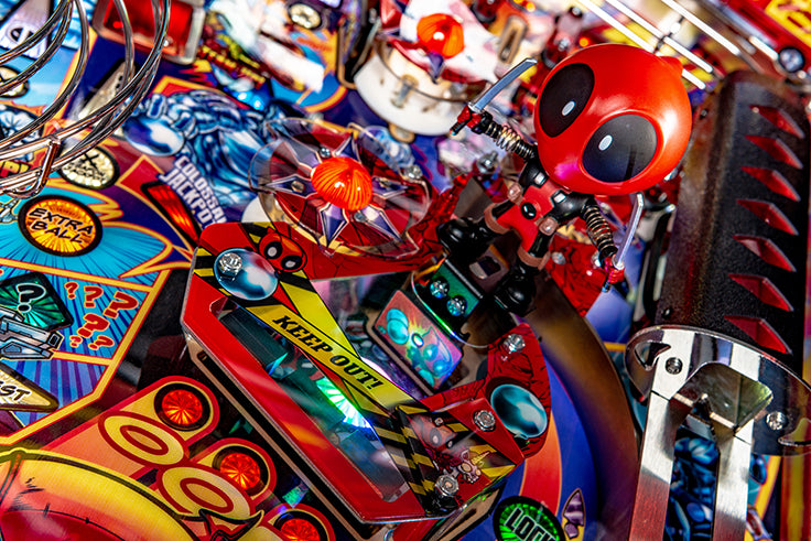 DEADPOOL by Stern Pinball